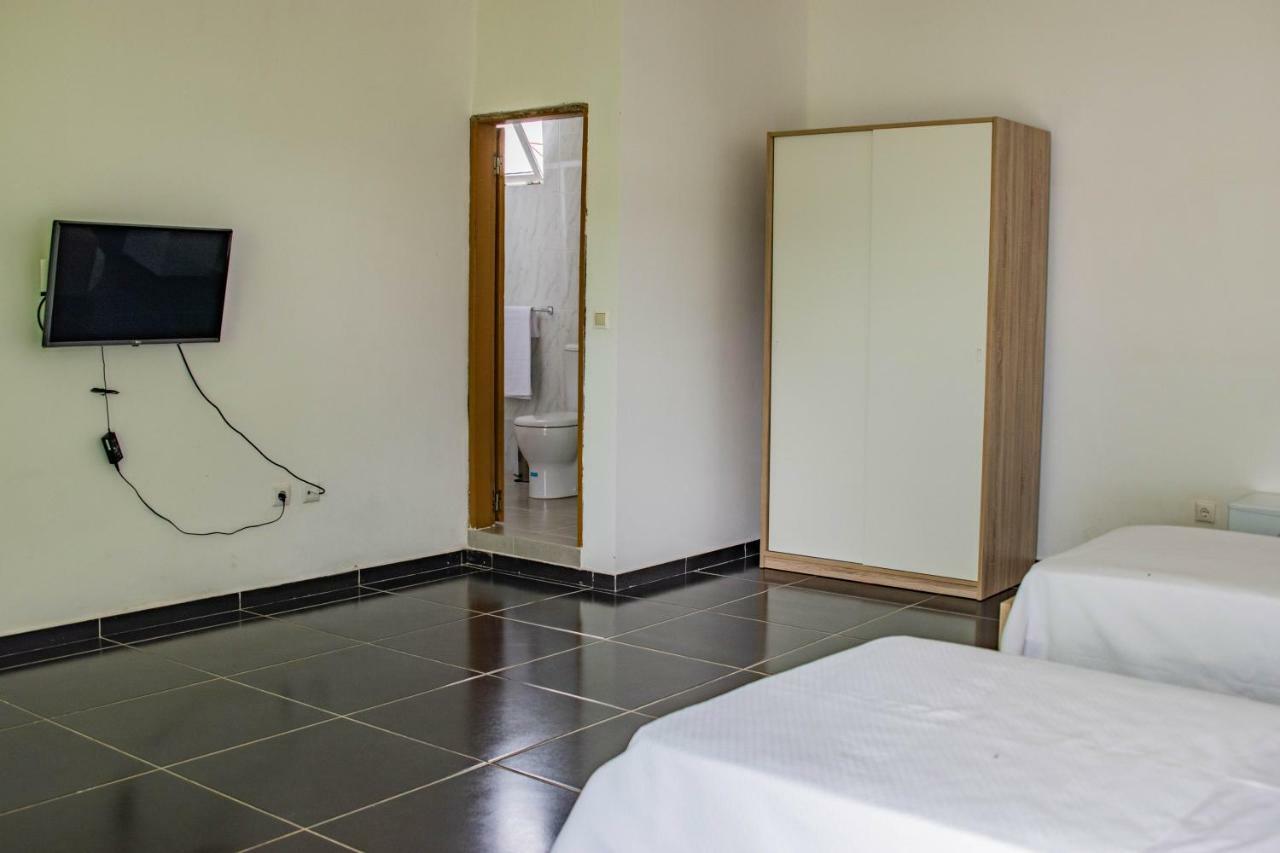 Hotel Vitoria Sao Tome Exterior foto